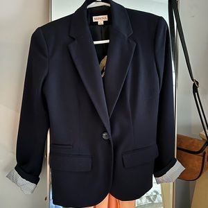 Womens size 2 navy blue blazer